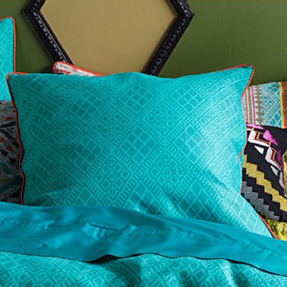 Colorful Geometric Bedding Set - Picture 3 of 5